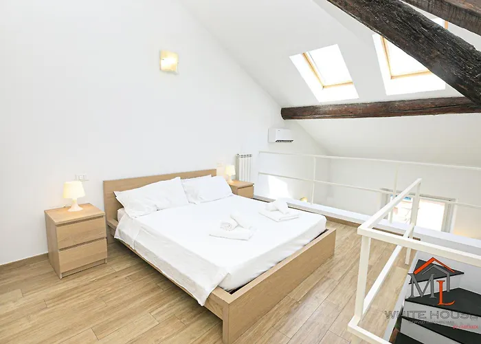 Ortensia House By Ml Whte House *