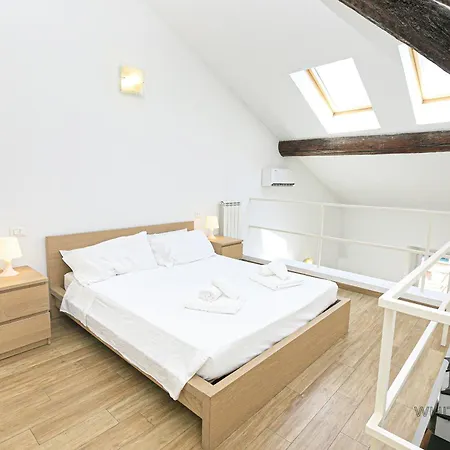 Ortensia House By Ml Whte House *